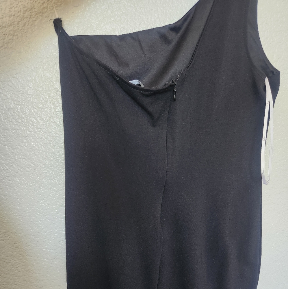 Lulu's | Good Times Only One Shoulder Maxi Dress - Picture 6 of 6